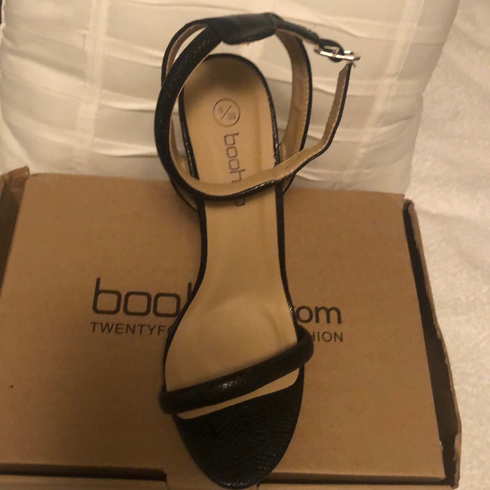 ✨NWOT✨super sexy heel✨